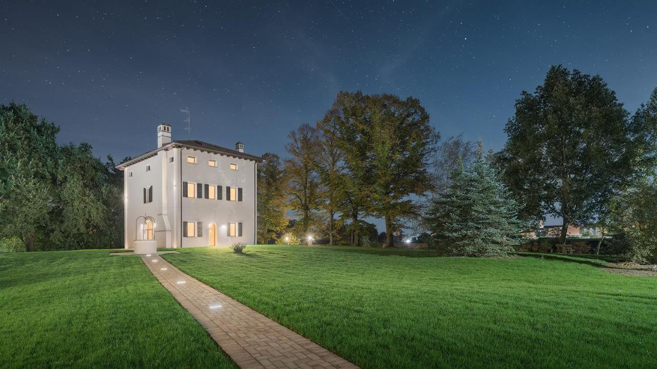 Farm stay Monteborre Cento (Emilia-Romagna)
